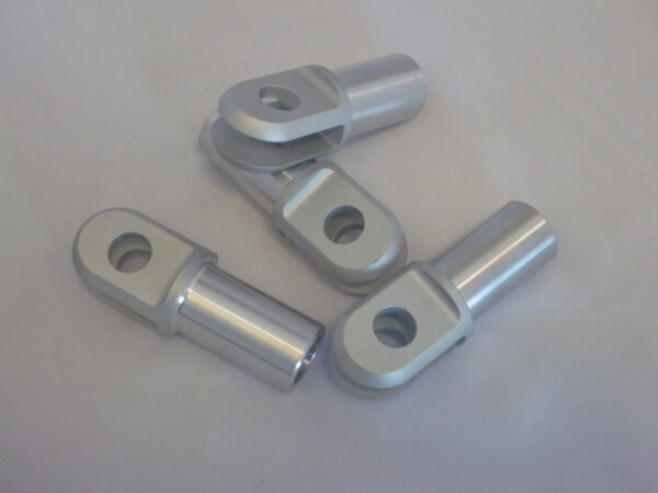 Clevis - Lower Diagonal 87-22-519
