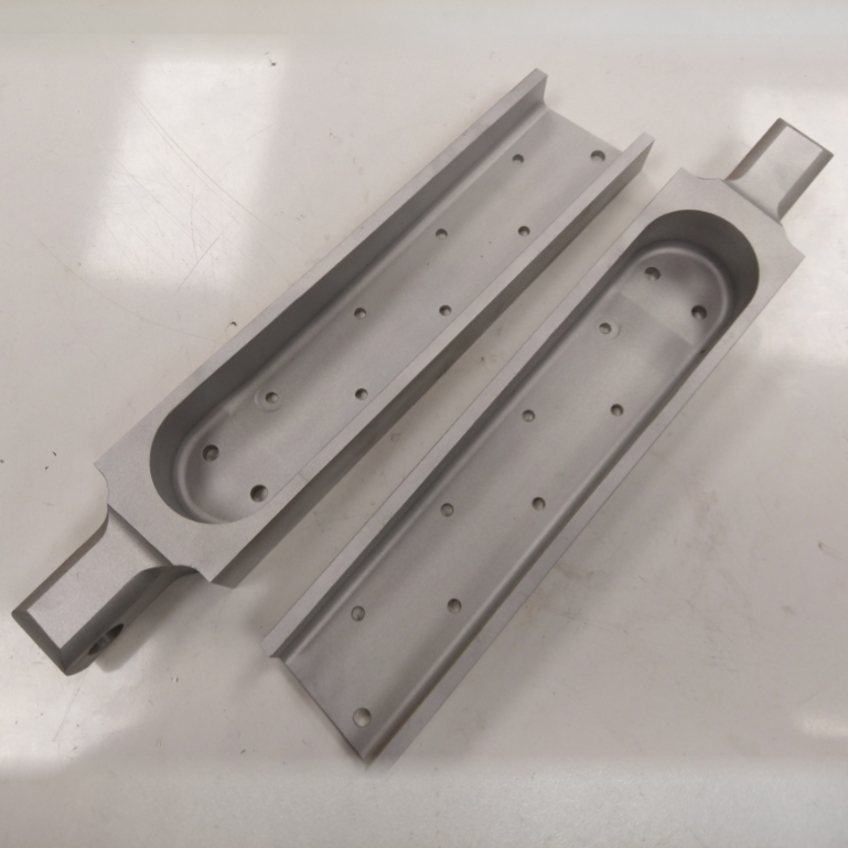 Wing Attach Fitting 87-03-399
